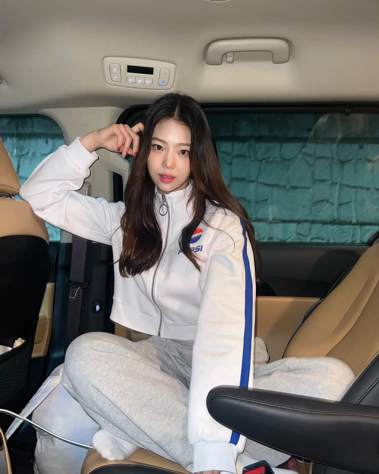 Cho Min Ji (Single's Inferno) - cho-min-ji-singles-inferno-hot-11.webp